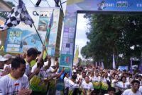 1762688044244-kegiatan-fun-run-serangkaian-nusa-penida-festival-2025-minggu-9112025-foto-pemkab-klungkung-1762680946495_169