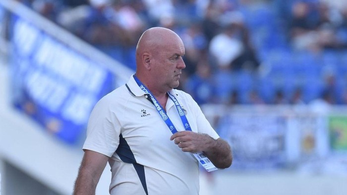 1763012217351-bojan-hodak-1758851289941_169