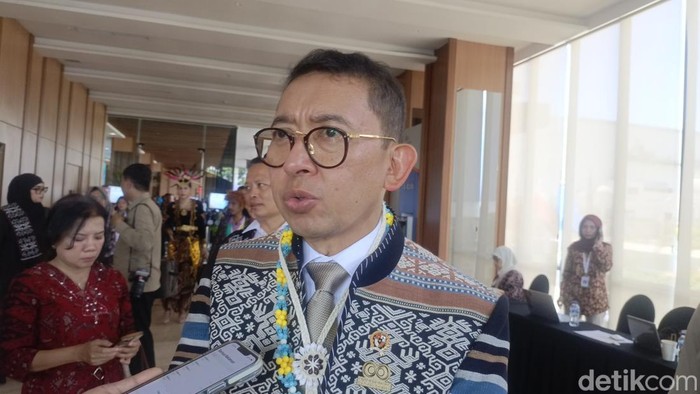 1763033711058-menbud-fadli-zon-1763020742584_169