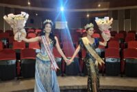 1763141453078-dua-siswi-smp-asal-bali-ida-ayu-gde-kiara-sashikirana-rai-puteri-sashi-dan-ivy-elizabeth-lea-sahethapy-cox-ivy-saat-konferensi-1763131783143_169