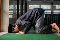 1763248715285-sholat_169