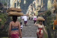 1763357697582-suasana-perayaan-galungan-di-desa-penglipuran-bali-5_169