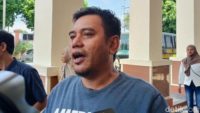 1763379578767-keluarga-brigadir-nurhadi-1763363127568_169