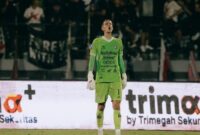 1763809520559-kiper-bali-united-mike-hauptmeijer-1763806722662_169