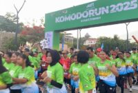 1763809526787-pelari-mengikuti-komodo-run-2025-di-labuan-bajo-manggarai-barat-ntt-sabtu-22112025-ambrosius-ardin-1763796991114_169