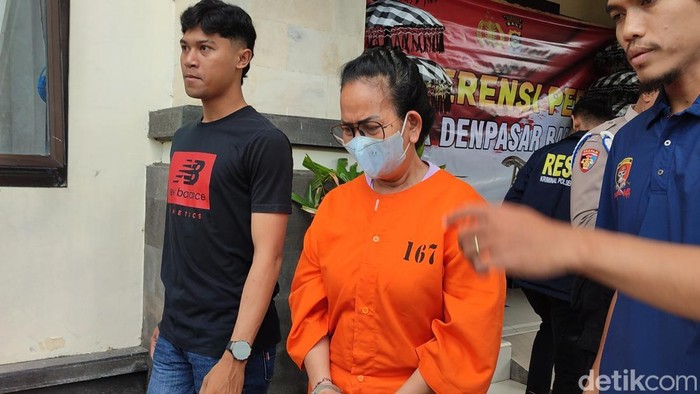 1763982331272-pelaku-kasus-penipuan-dan-penggelapan-pura-pura-sewa-ruko-di-denpasar-dan-badung-saat-diamankan-polsek-denpasar-barat-senin-24-1763971050719_169