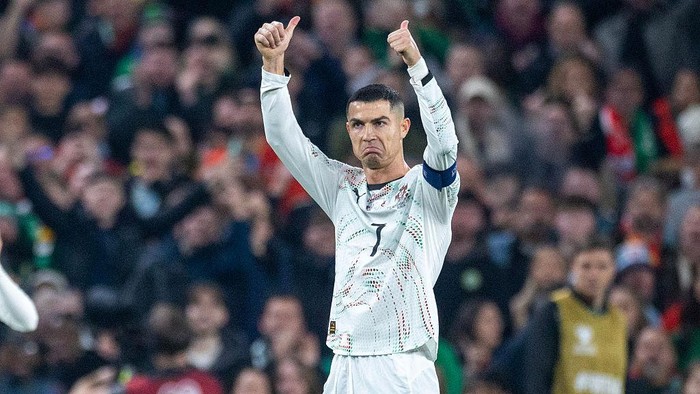 1764133534171-cristiano-ronaldo-timnas-portugal-portugal-irlandia-vs-portugal-kualifikasi-piala-dunia-2026-ronaldo-kartu-merah-1763085678160_169