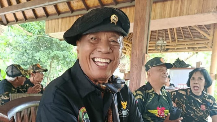 1764219965625-ayah-jerinx-sid-i-wayan-arjono-foto-instagram-noraalexandra-1764206484533_169