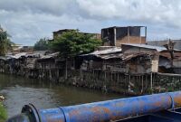 1764241527393-kondisi-sungai-ancar-kelurahan-kekalik-jaya-kecamatan-sekarbela-mataram-kamis-27112025-foto-nathea-citradetikbali-1764234110973_169