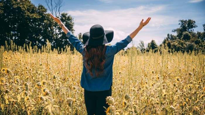 1764284670400-ramalan-zodiak-hari-ini-23-oktober-2025-pisces-dapat-berkah-tak-terduga-1761185082797_169