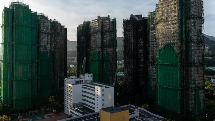 1764565599138-penampakan-apartemen-wang-fuk-court-di-hong-kong-setelah-terbakarap-via-the-sydney-morning-herald-1764315569113_169