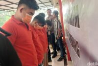 1764651956544-4-pelaku-penganiaya-calon-lc-di-batam-hingga-tewasalamudindetikcom-1764596938370_169