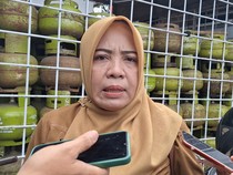 1764781576467-kepala-bidang-bapokting-disdag-mataram-sri-wahyunida-saat-diwawancarai-seusai-sidak-ke-sejumlah-agen-lpg-selasa-1692025-nathea-1758014493537_43