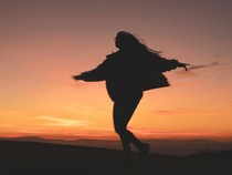 1764975880237-ramalan-zodiak-minggu-ini-27-oktober-2-november-2025-virgo-melepas-banyak-hal-1761540186170_43