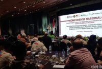 1764997536315-pembukaan-konferensi-nasional-ke-4-asosiasi-pengajar-hukum-tata-negara-dan-hukum-administrasi-negara-aphtn-han-di-labuan-bajo--1764984567578_169