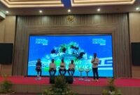 1765083913094-ketua-panitia-korpri-fun-night-run-2025-lalu-firman-wijaya-memaparkan-persiapan-acara-kepada-awak-media-saat-konferensi-pers-d-1764592320305_43