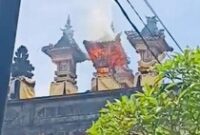 1765105531408-kebakaran-palinggih-di-merajan-milik-warga-lingkungan-kerta-sari-kelurahan-padangkerta-karangasem-minggu-7122025-dok-polsek-ka-1765102855656_43