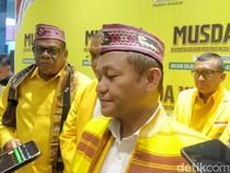 1765127124993-sekjen-dpp-partai-golkar-muhammad-sarmuji-foto-simon-sellydetikbali-1765112741765_43