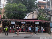 1765170335758-massimo-gelato-sanur-selalu-ramai-pelanggan-karena-memiliki-harga-yang-terjangkau-minggu-6122025-hani-sofia-muthmainnah-1765158938669_43