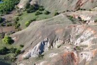 1765170343159-lokasi-tambang-emas-ilegal-di-pulau-sebayur-besar-labuan-bajo-manggarai-barat-ntt-1764344733055_169