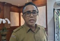 1765191929681-wali-kota-denpasar-i-gusti-ngurah-jaya-negara-saat-dijumpai-di-kantornya-pada-senin-8122025-ni-made-lastri-karsiani-putri-deti-1765178350045_43