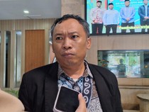 1765256738192-ketua-lpa-mataram-joko-jumadi-saat-diwawancarai-di-kantor-wali-kota-mataram-jumat-1012025-nathea-citradetikbali_43