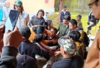 1765364728644-kadek-dunung-50-warga-banjar-dinas-bhuanasari-desa-wanagiri-kecamatan-sukasada-buleleng-ditemukan-lemas-pada-rabu-10122025-set-1765362569697_43