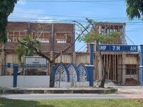 1765386314553-kondisi-proyek-revitalisasi-di-smpn-17-mataram-rabu-10122025-smpn-17-mataram-menjadi-salah-satu-sekolah-yang-tengah-direvitali-1765372289815_43