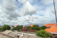 1765407882313-cuaca-berawan-1764403587172_43