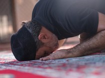 1765407882695-ilustrasi-salat-1_43