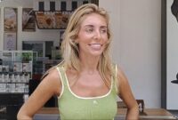 1765429589533-bintang-porno-asal-inggris-tia-emma-billinger-26-alias-bonnie-blue-mendatangi-kantor-imigrasi-kelas-i-khusus-tpi-ngurah-rai-ba-1765355722217_169