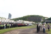 1765537534828-polda-bali-menggelar-apel-pengamanan-festival-musik-dwp-2025-di-gwk-jumat-12122025-dok-polda-bali-1765535196686_43