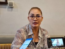 1765559119111-ferry-anggi-widodo-istri-mokris-lay-1757220990592_43