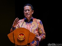 1765559124946-menteri-hukum-ri-supratman-andi-agtas-saat-peresmian-pos-bantuan-hukum-jumat-12122025-di-balai-budaya-giri-nata-mandala-puspem-1765540924973_43