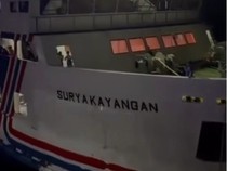 1765645508021-kmp-surya-kayangan-mati-mesin-saat-penyeberangan-dari-pelabuhan-kayangan-menuju-poto-tano-sabtu-malam-13122025-1765636842703_43