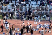 1765645511445-jumpa-fans-lionel-messi-di-india-ricuh-1765621192074_169