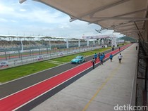 1765645512180-tampak-mobil-peserta-mfos-saat-mengikuti-sesi-qualifikasi-di-sirkuit-mandalika-1765627538461_43