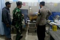 1765710331939-seorang-warga-di-lobar-dibawa-ke-puskesmas-sigerongan-usai-ditemukan-di-dalam-selokan-minggu-14122025-foto-dok-polresta-matara-1765709569732_43