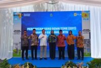 1765775178778-gubernur-ntb-lalu-muhamad-iqbal-resmikan-sistem-kelistrikan-zero-down-time-di-pemprov-ntb-1765768800814_43