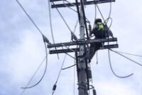 1765775182800-ilustrasi-perbaikan-listrik-1765495284515_43