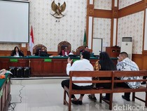 1765818328554-penembakan-wn-australia-1765801959212_43