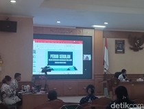 1765861527414-seminar-pencegahan-dan-penanganan-tindak-kekerasan-pada-anak-di-gedung-bkpsdm-provinsi-bali-senin-15122025-1765853669111_43