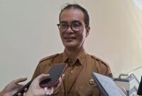 1765861530598-disperinkop-ukm-mataram-jimmy-nelwan-saat-diwawancarai-senin-15122025-nathea-citradetikbali-1765847907859_43