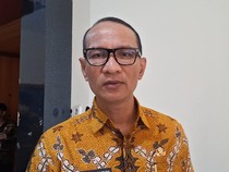 1765861542080-wali-kota-mataram-mohan-roliskana-saat-diwawancarai-seusai-rapat-pembentukan-koperasi-merah-putih-di-kantornya-kamis-2252025-n-1747903666884_43