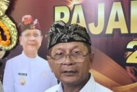 1766055976127-bupati-buleleng-nyoman-sutjidra-saat-ditemui-di-gedung-kesenian-gde-manik-singaraja-kamis-18122025-wijaya-kusumadetikbali-1766044721034_43