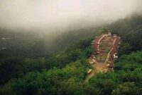 1766228736141-kampung-adat-bena-merupakan-salah-satu-perkampungan-megalitikum-yang-terletak-di-desa-tiwuriwu-kecamatan-aimere-kabupaten-ngad_43