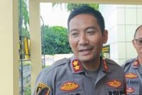 1766228740956-kapolres-lombok-tengah-akbp-eko-yusmiarto-kiri-foto-edi-suryansyahdetikbali-1760949604895_43