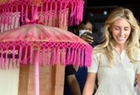 1766639122471-aktris-film-dewasa-bonnie-blue-didenda-rp200-ribu-usai-langgar-lalin-saat-bikin-konten-1765526778452_169