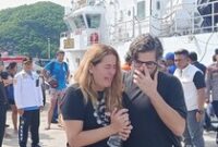 1766898314429-mar-martinez-ortuno-istri-pelatih-tim-b-wanita-los-che-valencia-cf-martin-carreras-fernando-ia-adalah-korban-selamat-kapal-wis-1766892785522_43