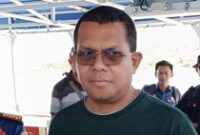 1767200729883-gubernur-ntt-emanuel-melkiades-laka-lena-di-kapal-puntadewa-milik-basarnas-yang-sedang-melakukan-pencarian-pelatih-valencia-da-1767195501702_43